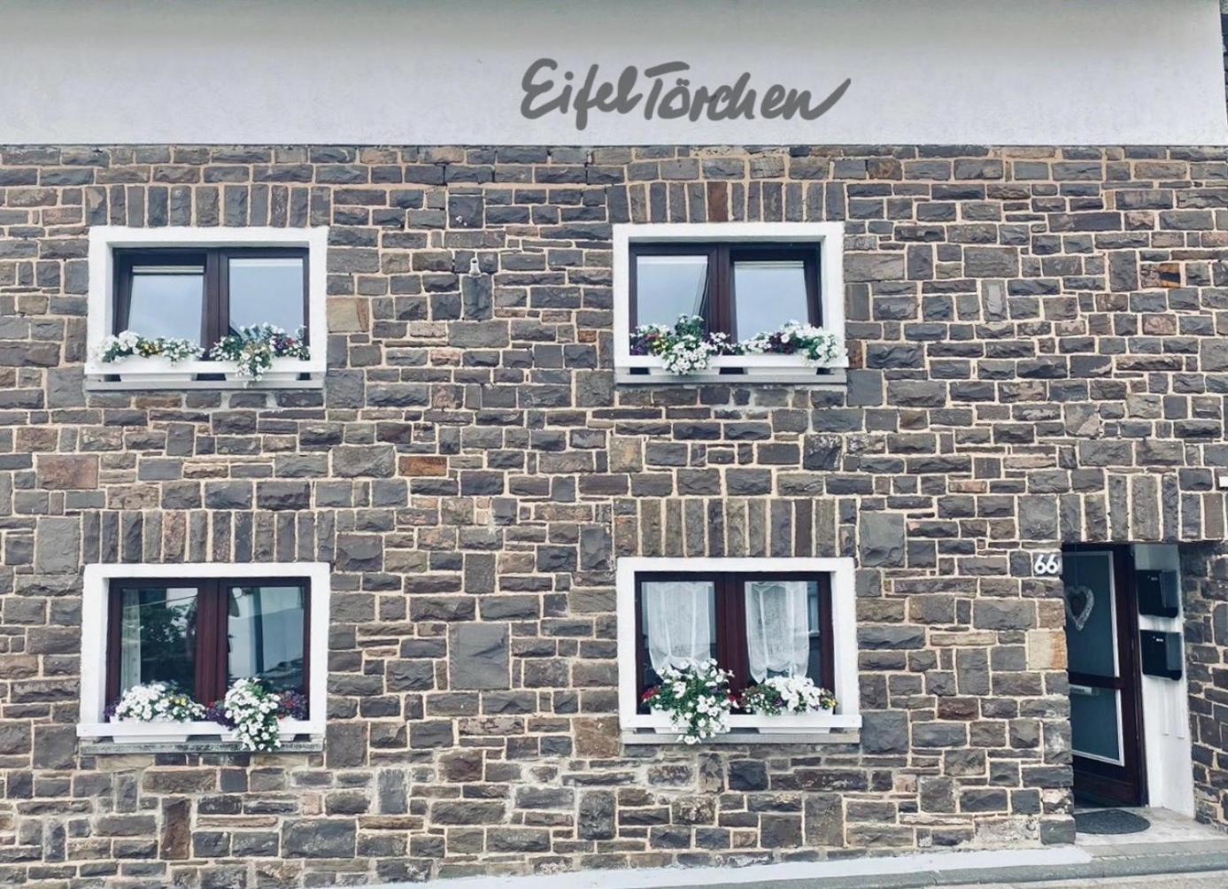 Eifeltoerchen Bed & Breakfast Kirchheim  Dış mekan fotoğraf